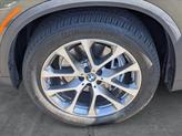 Thumbnail of 2025 Manhattan Green Metallic BMW X5