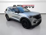 Photo of 2023 Iconic Silver Metallic Ford Explorer