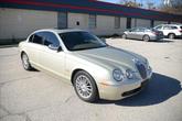 Photo of 2007 Gold Jaguar S-Type