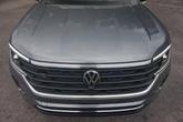 Thumbnail of 2024 Platinum Gray Metallic Volkswagen Atlas Cross Sport