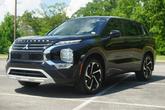Thumbnail of 2023 Black Diamond Mitsubishi Outlander