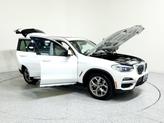 Thumbnail of 2021 Alpine White BMW X3