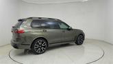 Thumbnail of 2022 Manhattan Green Metallic BMW X7