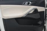 Thumbnail of 2021 Mineral White Metallic BMW X6
