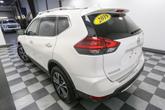 Thumbnail of 2019 Pearl White Tricoat Nissan Rogue