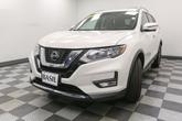 Thumbnail of 2019 Pearl White Tricoat Nissan Rogue