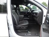 Thumbnail of 2025 Summit White GMC Yukon
