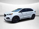 Thumbnail of 2022 Oxford White Ford Edge