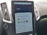 Thumbnail of 2022 Oxford White Ford Edge