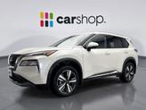 Photo of 2023 Pearl White Tricoat Nissan Rogue