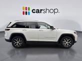 Thumbnail of 2023 Bright White Clearcoat Jeep Grand Cherokee