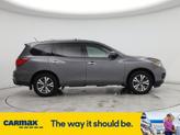 Thumbnail of 2017 Gray Nissan Pathfinder