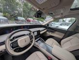 Thumbnail of 2025 White Platinum Metallic Tri-Coat Lincoln Nautilus