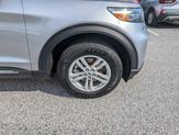 Thumbnail of 2022 Iconic Silver Metallic Ford Explorer