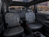 Thumbnail of 2025 Glacial White Pearl Kia Telluride