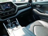 Thumbnail of 2021 Celestial Silver Metallic Toyota Highlander