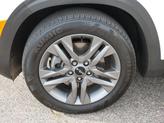 Thumbnail of 2023 Snow White Pearl Kia Seltos
