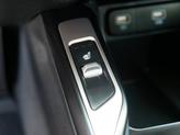 Thumbnail of 2021 Glacial White Pearl Kia Sorento