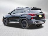 Thumbnail of 2022 Cherry Black Kia Seltos