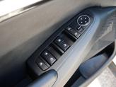 Thumbnail of 2024 Clear White/Black Roof Kia Seltos