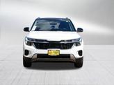 Thumbnail of 2024 Clear White/Black Roof Kia Seltos