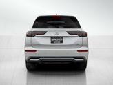 Thumbnail of 2025 White Diamond / Black Mitsubishi Outlander
