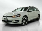 Photo of 2016 Pure White Volkswagen Golf SportWagen