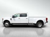 Thumbnail of 2022 White Ford F-450