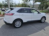 Thumbnail of 2021 Oxford White Ford Edge