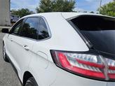 Thumbnail of 2021 Oxford White Ford Edge