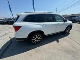 Thumbnail of 2019 White Diamond Pearl Honda Pilot
