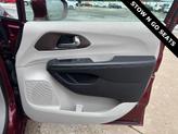 Thumbnail of 2019 Velvet Red Pearlcoat Chrysler Pacifica