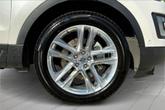 Thumbnail of 2017 White Platinum Tri-Coat Metallic Ford Explorer