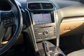 Thumbnail of 2017 White Platinum Tri-Coat Metallic Ford Explorer