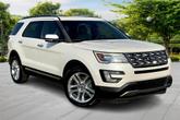 Thumbnail of 2017 White Platinum Tri-Coat Metallic Ford Explorer