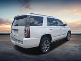 Thumbnail of 2016 White Frost Tricoat GMC Yukon