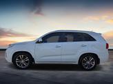 Thumbnail of 2014 Snow White Pearl Kia Sorento