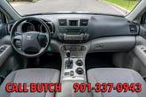 Thumbnail of 2012 Black Toyota Highlander