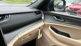 Thumbnail of 2025 Diamond Black Crystal Pearlcoat Jeep Grand Cherokee