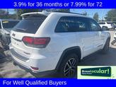 Thumbnail of 2017 Bright White Clearcoat Jeep Grand Cherokee