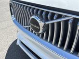 Thumbnail of 2025 Crystal White Metallic Volvo XC90