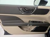 Thumbnail of 2017 Blue Lincoln Continental