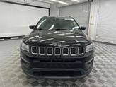 Thumbnail of 2017 Diamond Black Crystal Pearlcoat Jeep New Compass