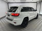 Thumbnail of 2019 Bright White Clearcoat Jeep Grand Cherokee