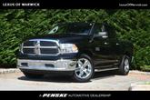 Photo of 2018 Brilliant Black Crystal Pearlcoat RAM 1500