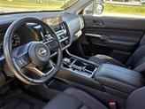 Thumbnail of 2024 Brilliant Silver Metallic Nissan Pathfinder