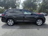 Thumbnail of 2021 Deep Black Pearl Volkswagen Atlas