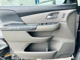 Thumbnail of 2013 Polished Metal Metallic Honda Odyssey