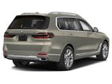 Thumbnail of 2026 Manhattan Green Metallic BMW X7