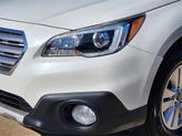 Thumbnail of 2017 Crystal White Pearl Subaru Outback